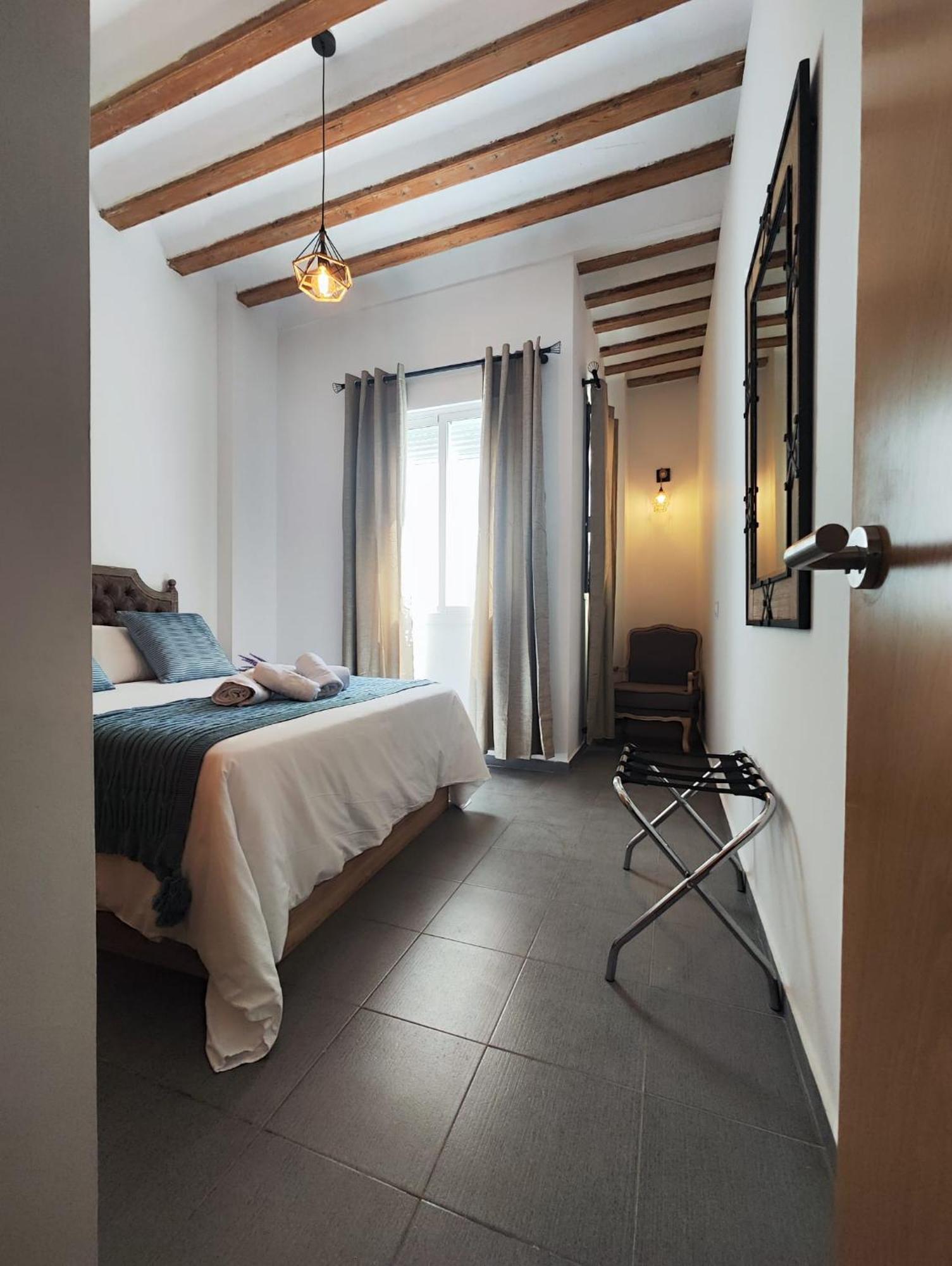 Suite Del Mercado Little Apartments กาดิซ ภายนอก รูปภาพ